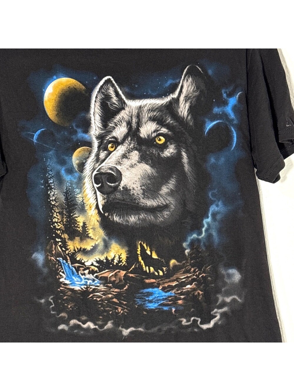 DOM Wolf Moon Waterfall Graphic T Shirt Black Size S Cotton Wolvis - Picture 2 of 7